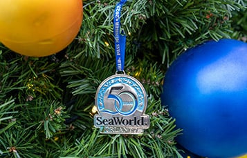 SeaWorld Holiday Ornament