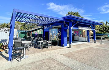 Underwater Cantina at SeaWorld San Diego